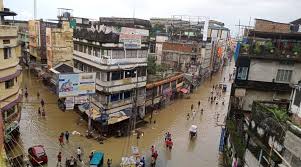 বন্যায় ক্ষতিগ্রস্ত বরাক উপত্যকা: ত্রাণ সামগ্রীর অভাব