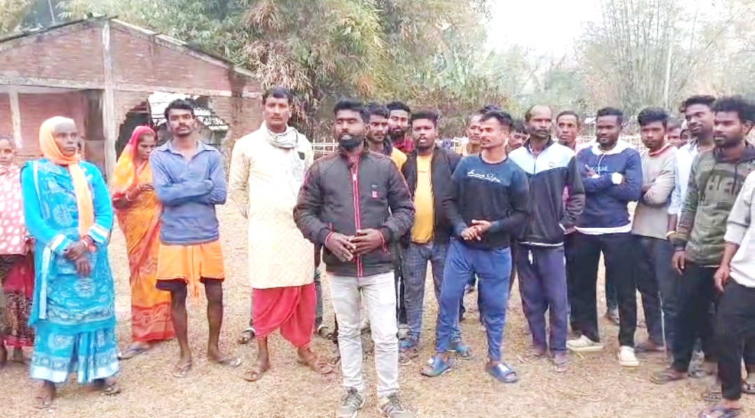 উন্নয়নের ছোঁয়া থেকে বঞ্চিত কালাইনছড়া চা বাগান: ভোট বয়কটের সিদ্ধান্ত শ্রমিকদের