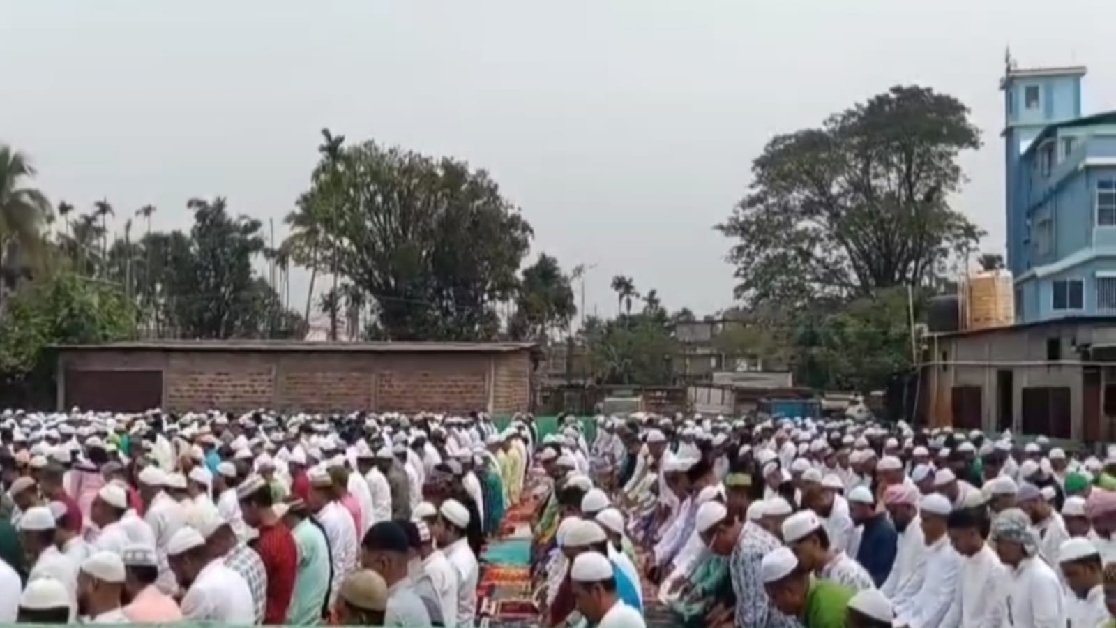 শিলচর ইটখোলা ঈদগাহ ময়দানে সাংবাদিকদের প্রতি অবমাননাকর আচরণ, বরাকবাণীর নিন্দা