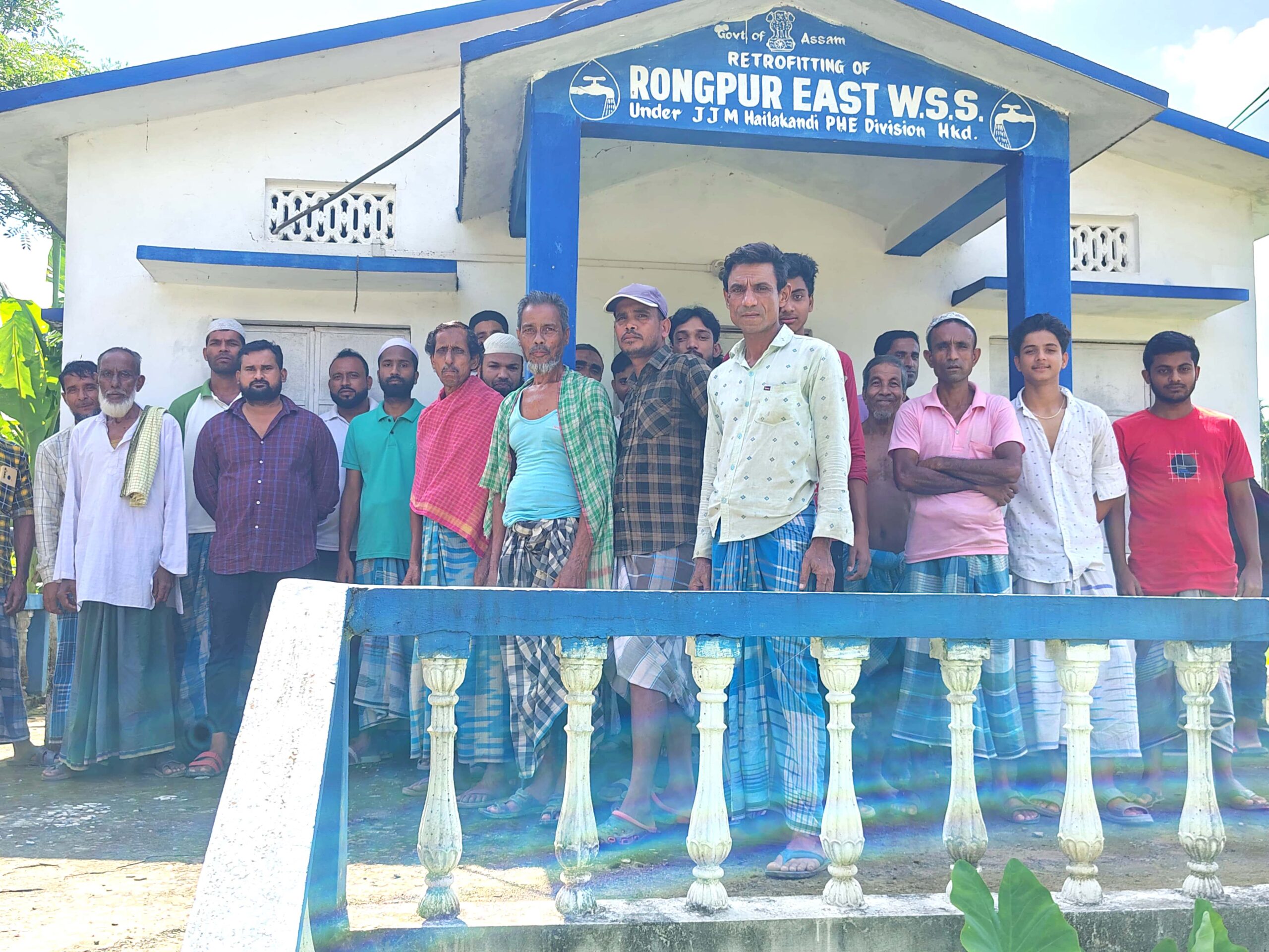 তীব্র জল সংকটে ভুগছেন হাইলাকান্দির দক্ষিণ সোনাপুরের জনগণ বিভাগীয় আধিকারিকদের নেই কোনো খবর