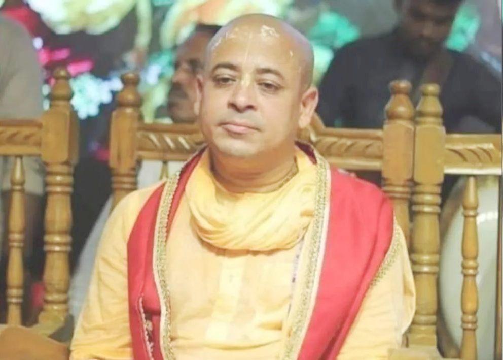 বাংলাদেশে চিন্ময়কৃষ্ণ দাসের জামিন, একাধিক গুরুতর মামলার জেরে জেলেই থাকতে হচ্ছে সনাতনী জাগরণ জোটের মুখপাত্রকে, খুন, দেশদ্রোহ-সহ নানা অভিযোগে ঘিরে আইনি জটিলতা