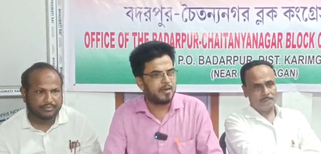 সড়ক সংস্কারের ভূমিপূজনে বিধায়ক জাকারিয়া আহমেদ পান্নাকে ব্রাত্য রাখার অভিযোগ